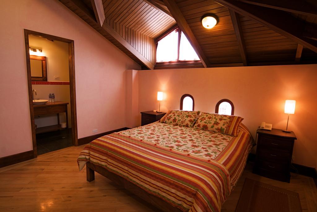 Boutique Hotel Casa Foch Кіто Екстер'єр фото