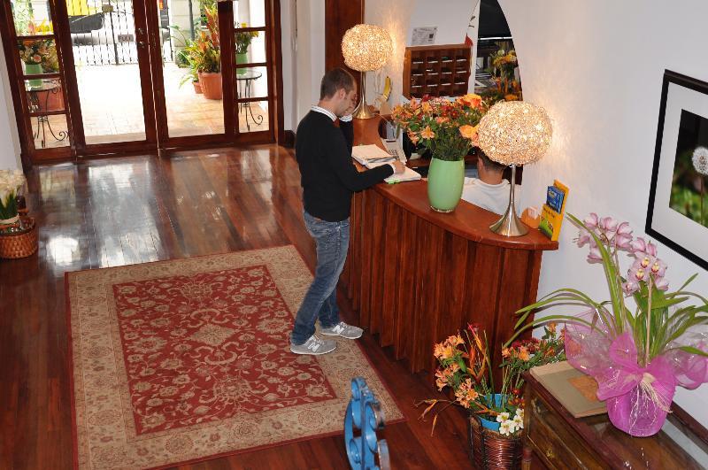 Boutique Hotel Casa Foch Кіто Екстер'єр фото
