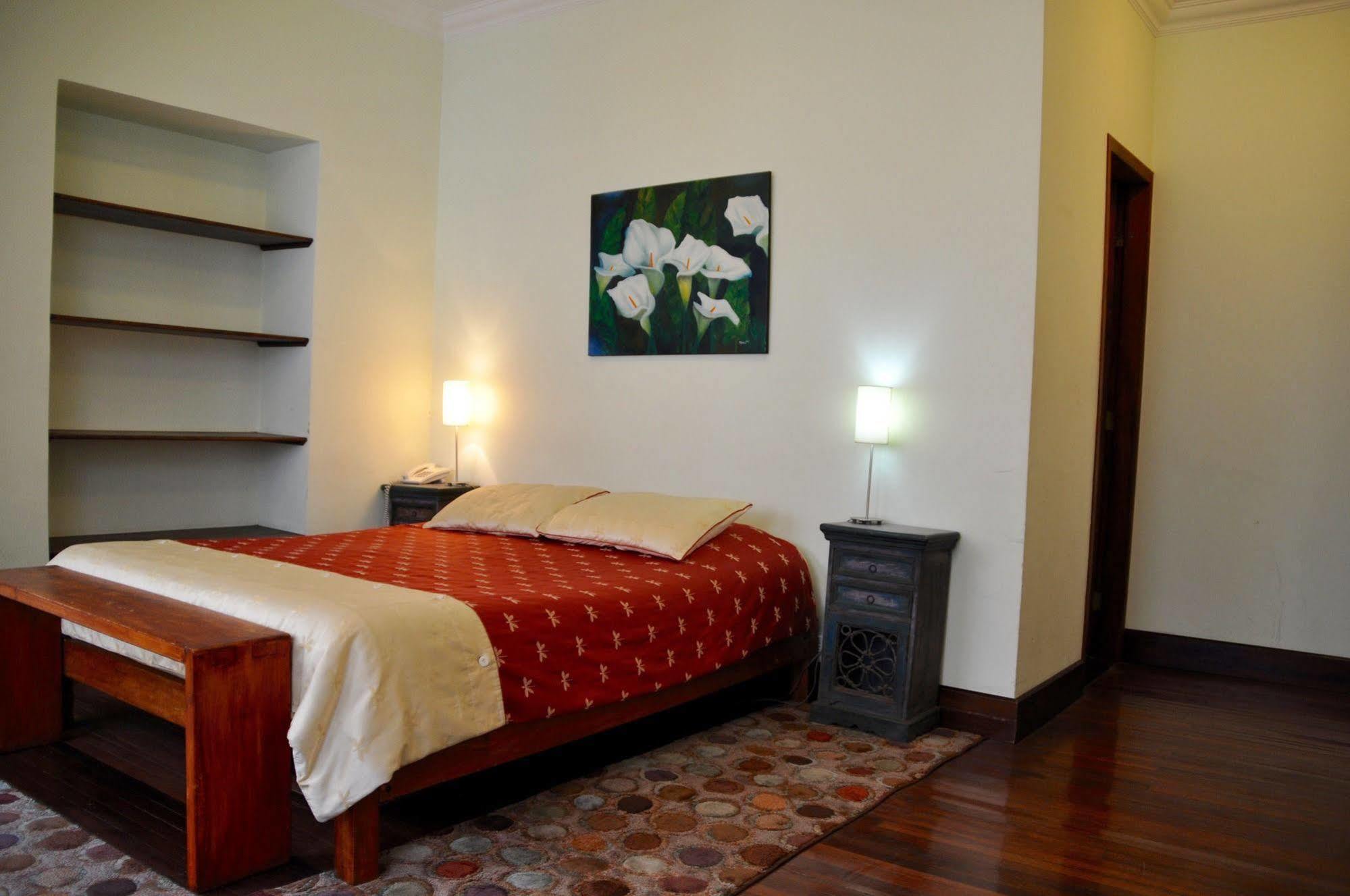 Boutique Hotel Casa Foch Кіто Екстер'єр фото
