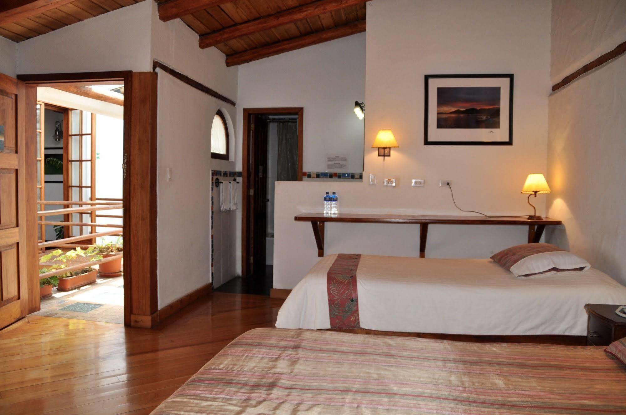 Boutique Hotel Casa Foch Кіто Екстер'єр фото