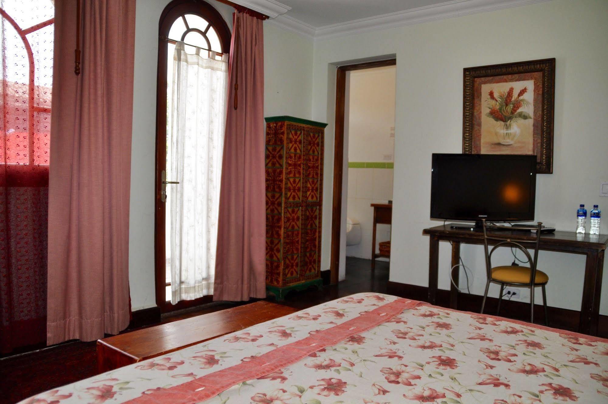 Boutique Hotel Casa Foch Кіто Екстер'єр фото