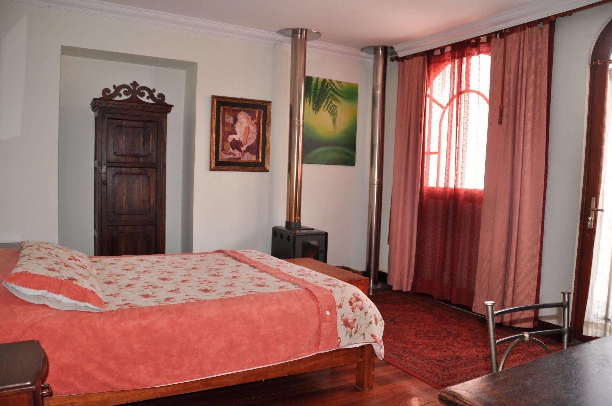 Boutique Hotel Casa Foch Кіто Екстер'єр фото